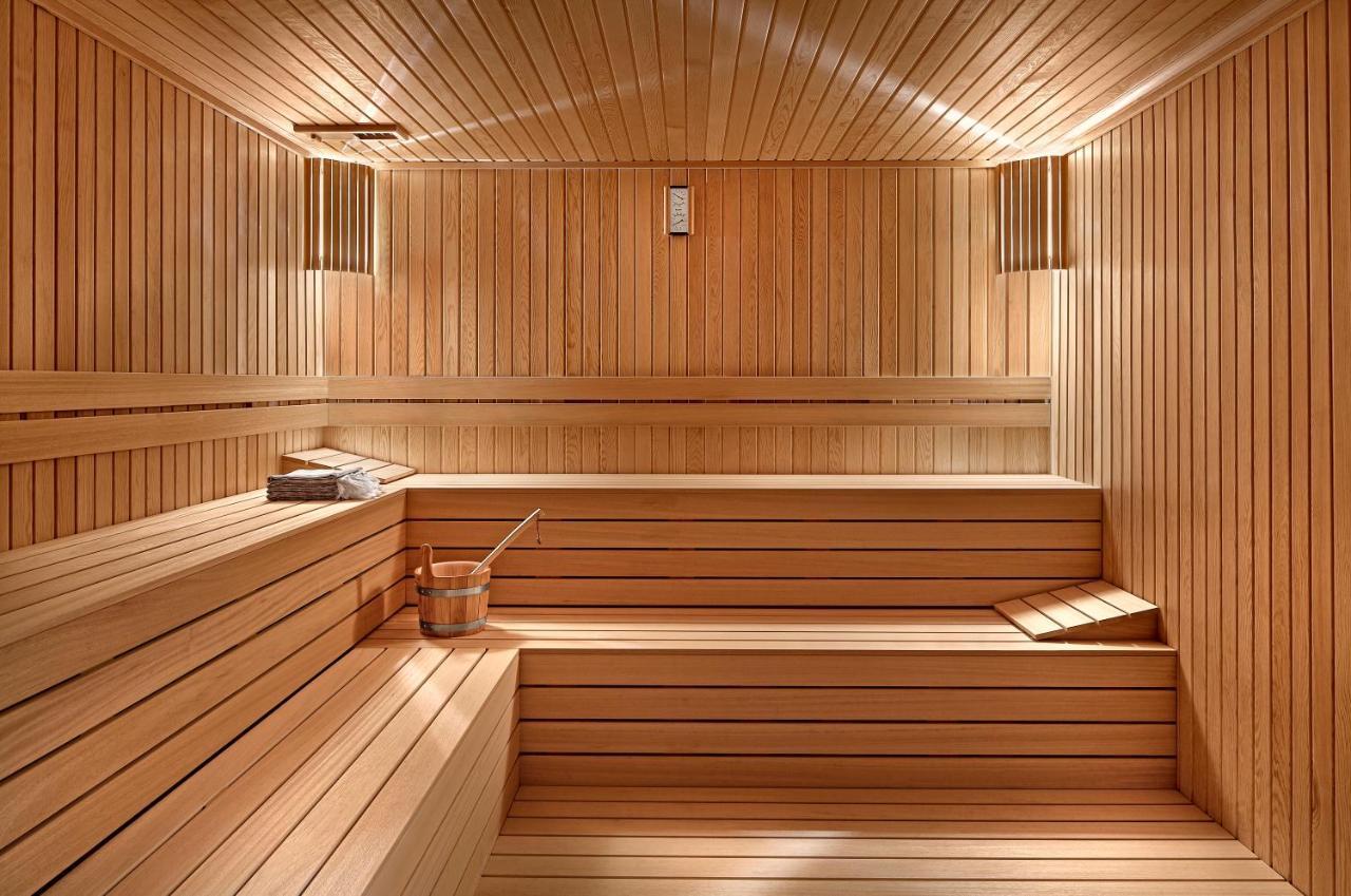 Wanda Vista Istanbul Hotel Exterior foto A modern Finnish sauna