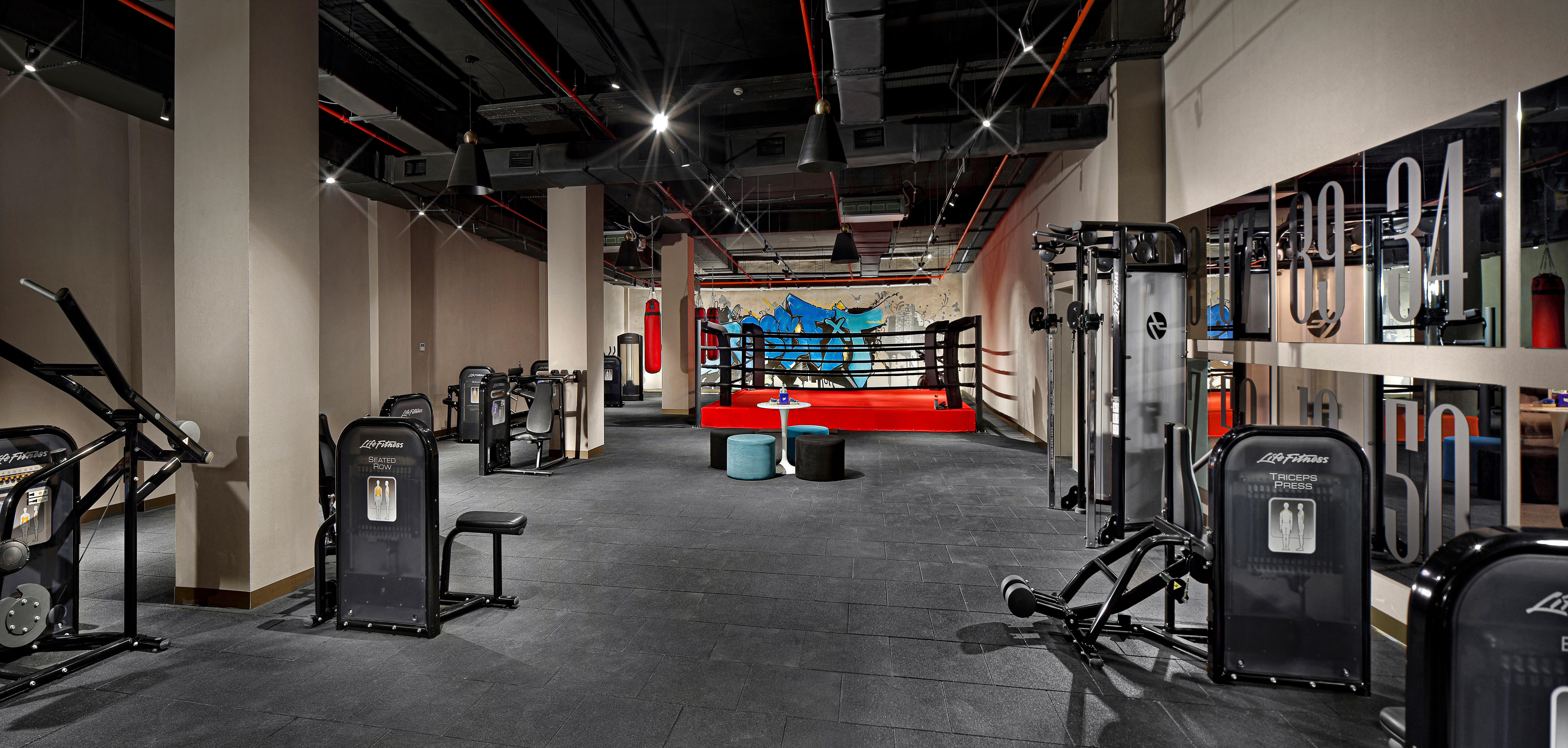 Wanda Vista Istanbul Hotel Exterior foto The gym at The Standard East Village