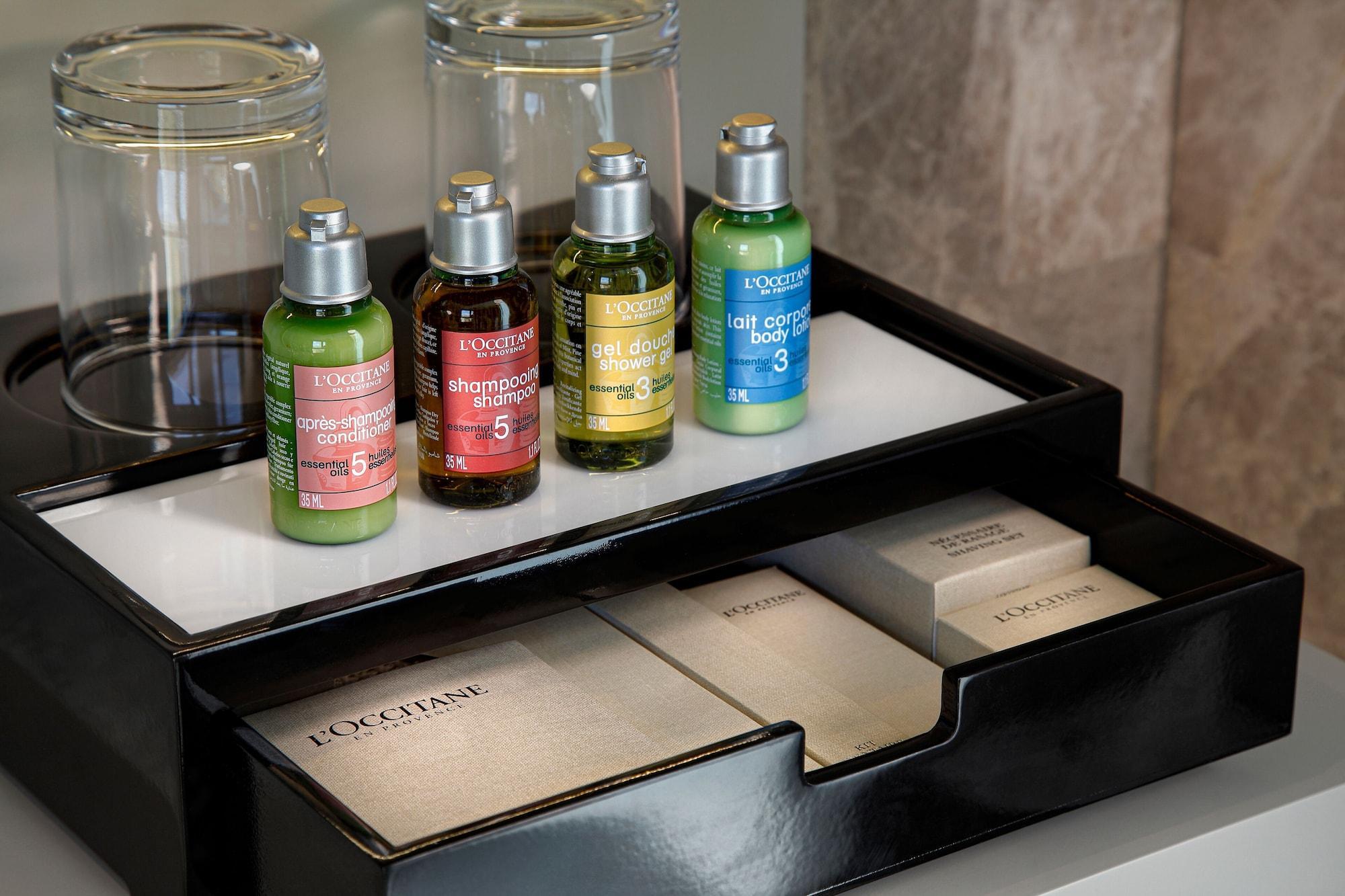 Wanda Vista Istanbul Hotel Exterior foto L'OCCITANE amenities